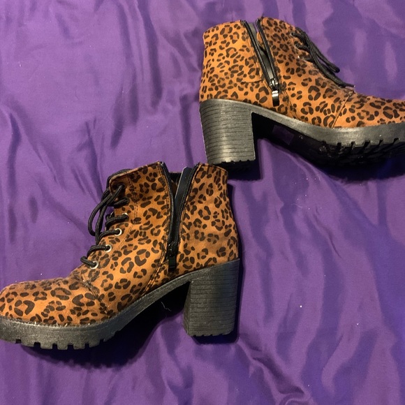 Leopard Print Booties - Picture 2 of 2